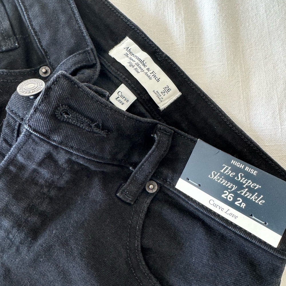NEW Abercrombie & Fitch High Rise Super Skinny Ankle Jeans - Curve Love